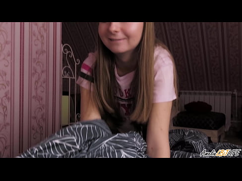 ❤️ Blondie sûget har BFF's djip en krijt cum yn 'e mûle ❤❌ Porno vk op fy.light2cloud.top ☑